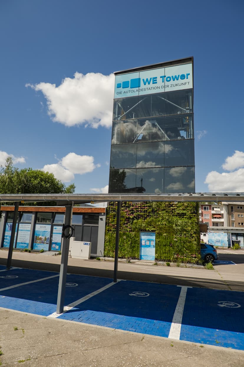 WE Tower Gründer